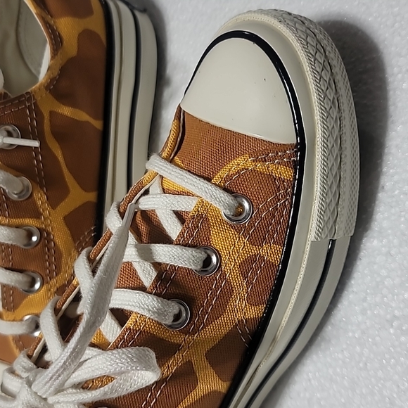 CONVERSE CHUCK TAYLOR 70's OX SNEAKERS GIRAFFE PRINT BROWN ARCHIVE CASUAL SHOE 5 - Picture 10 of 12